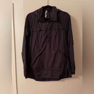 Lululemon windbreaker w/ hood